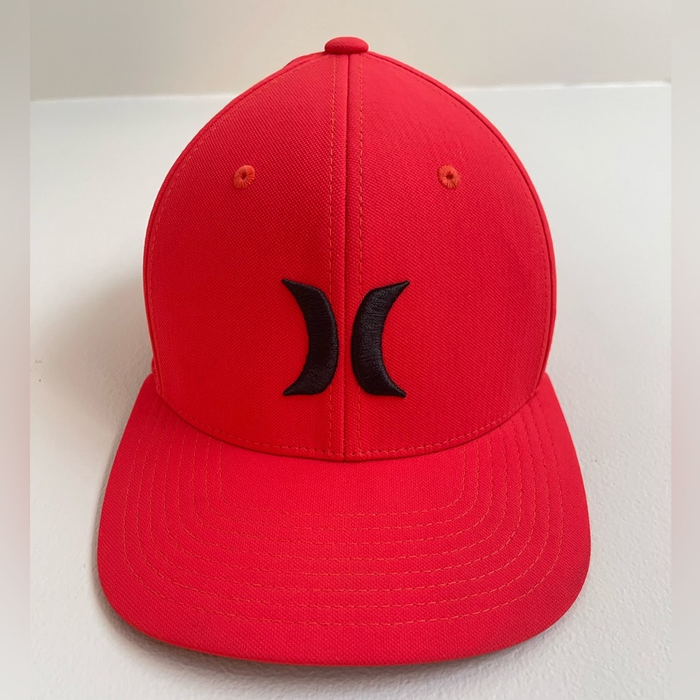 Hurley Men's Baseball Cap - H2O Dri Flexfit Fitted Hats For Men (L/XL)